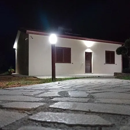 Casa P&g Laino Castello