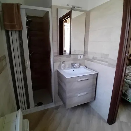 Casa Vacanza B&B P&G بيت خشبي Laino Castello