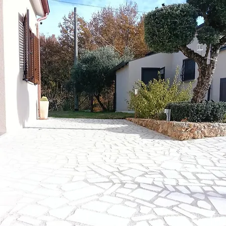بيت خشبي Casa Vacanza B&B P&G