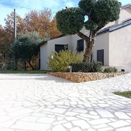 Casa P&g * Laino Castello