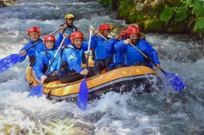 Alojamento de Turismo Selvagem Casa P&g Laino Castello