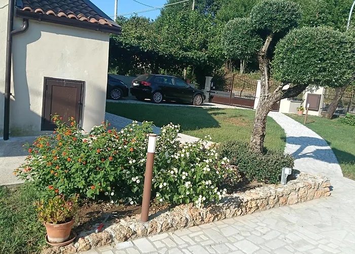 Alojamento de Turismo Selvagem Casa P&g *